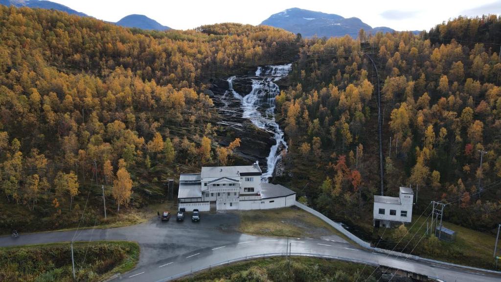 Gratangen Apartment | Storfossen Hostel