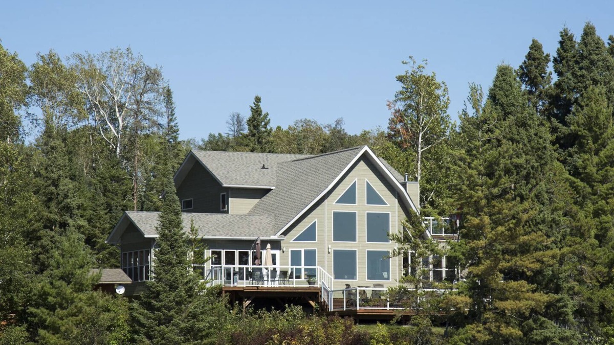 Kenora House | Stormbay Cottage on Lake of the Woods – Weekly Rental