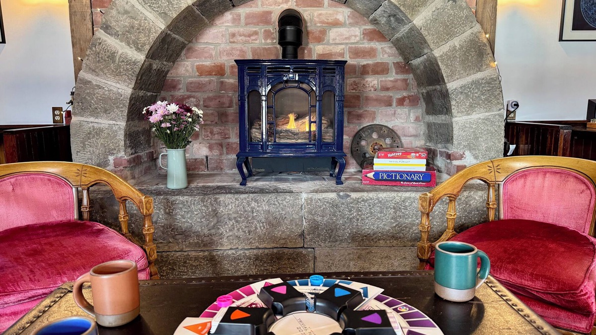 Hector House | Storybook Cottage on FLX wine trail: fire pit & starry skies