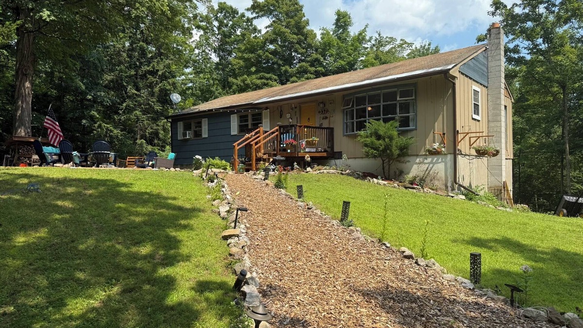 Greenfield Center House | Storybook Escape - 50 Private Acres Near Saratoga