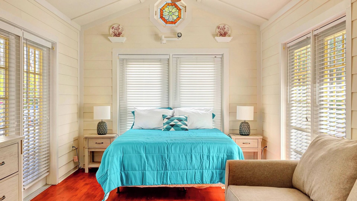 Stuart Cottage | Storybook Home in Downtown Stuart
