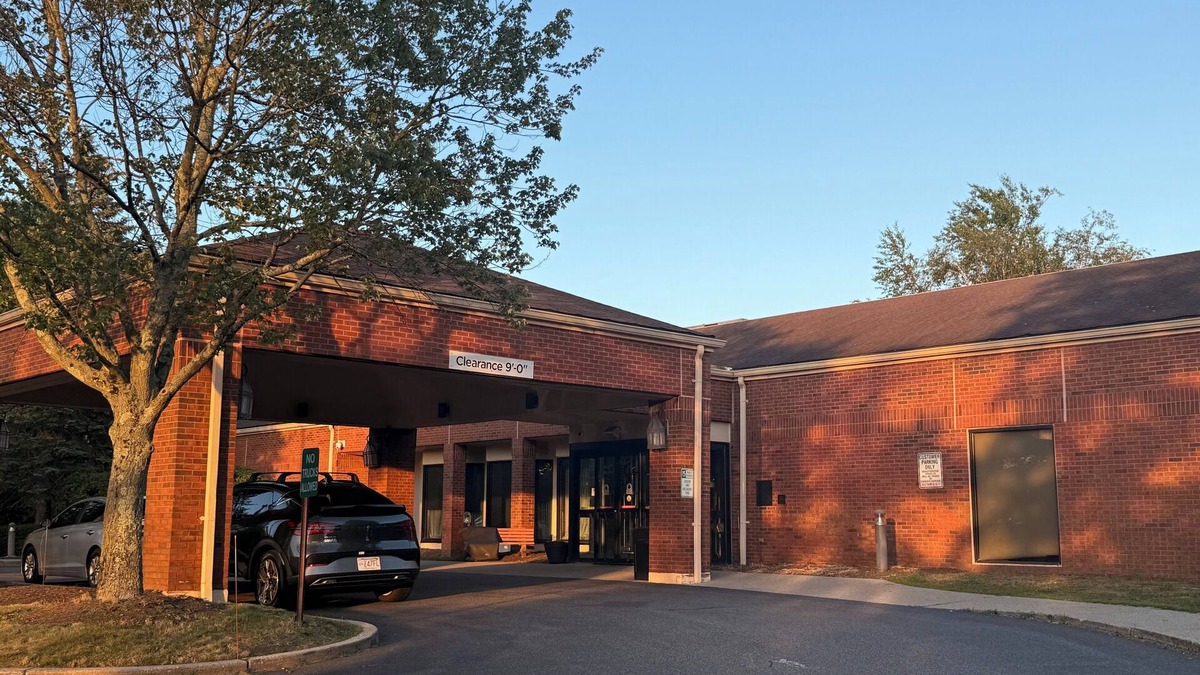 Stoughton Hotel | Stoughton Inn