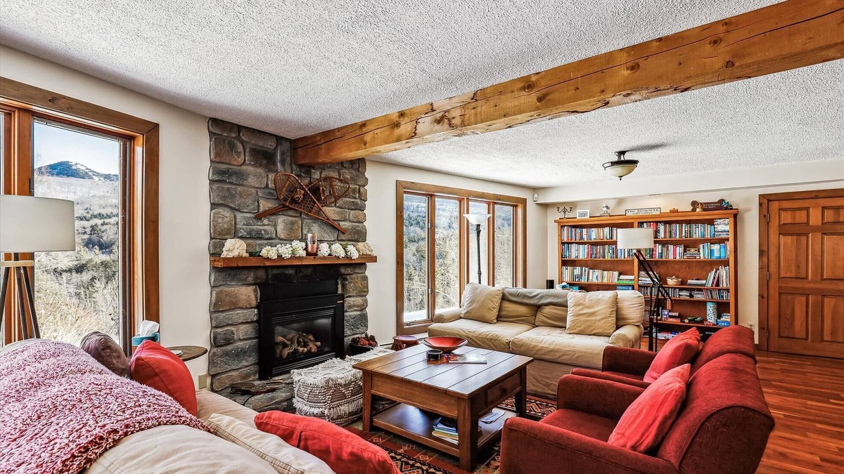 Stowe Hollow House | Stowe Hollow: 4 br, gas fireplace, pond, hot tub & views!