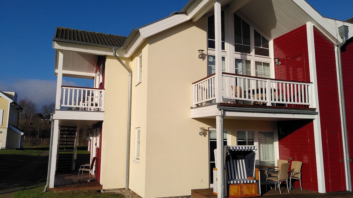 Sierksdorf Condo | Strandnest vacation apartment with wood-burning stove and sauna near Hansapark Strandpark