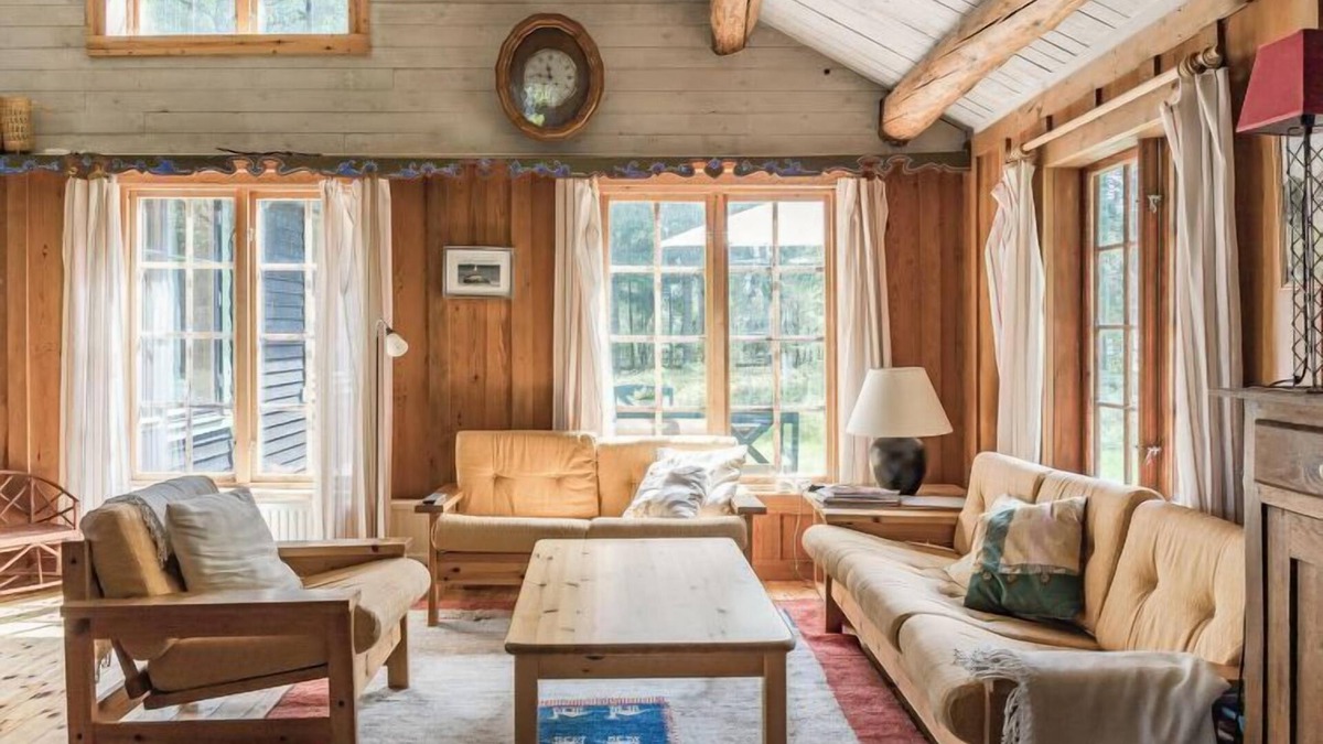 Vase House | Strandviksvägen by Interhome