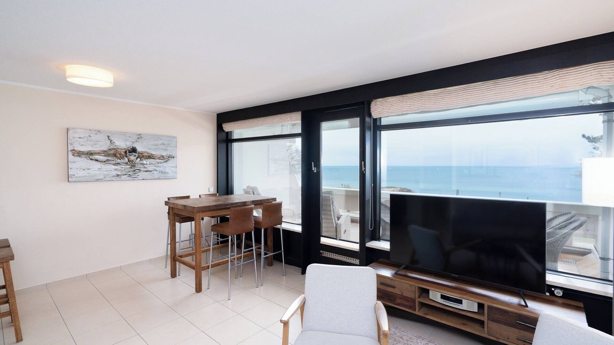 Sierksdorf Apartment | Strandweh Sierksdorf - 1st row by the sea