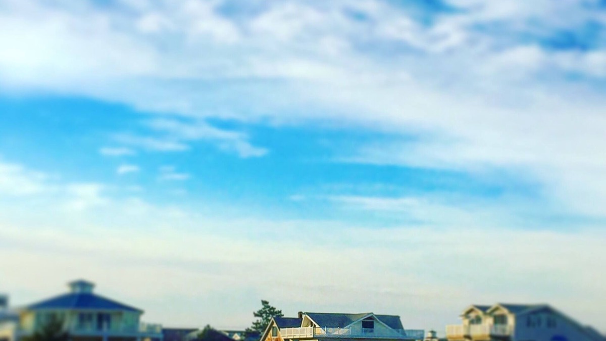 Strathmere House | Strathmere's beloved cottage-on-stilts with the sweeping ocean views