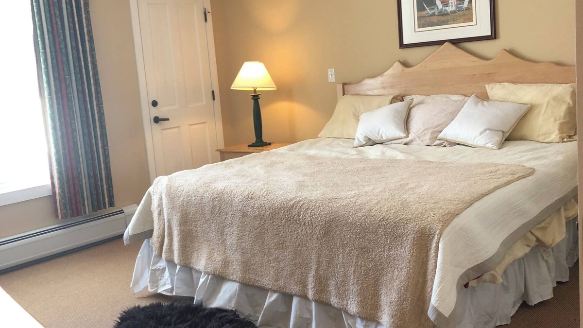 Stratton Mountain Condo | Stratton Mountain Resort ~ Long Trail House with direct mountain views