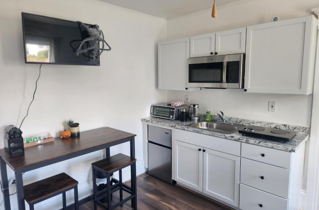Manchester Apartment | Street side studio apartment