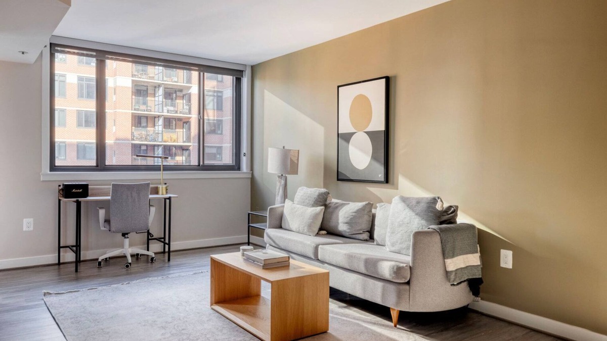Court House Apartment | Striking Clarendon 1BR w/Gym & Basketball, near Bars, by Blueground