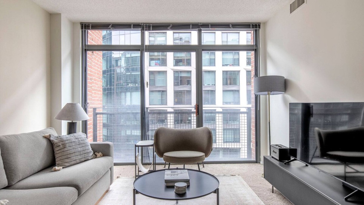 Navy Yard Apartment | Striking Navy Yard 1BR w/Roof Pool & W/D, nr Nightlife, by Blueground