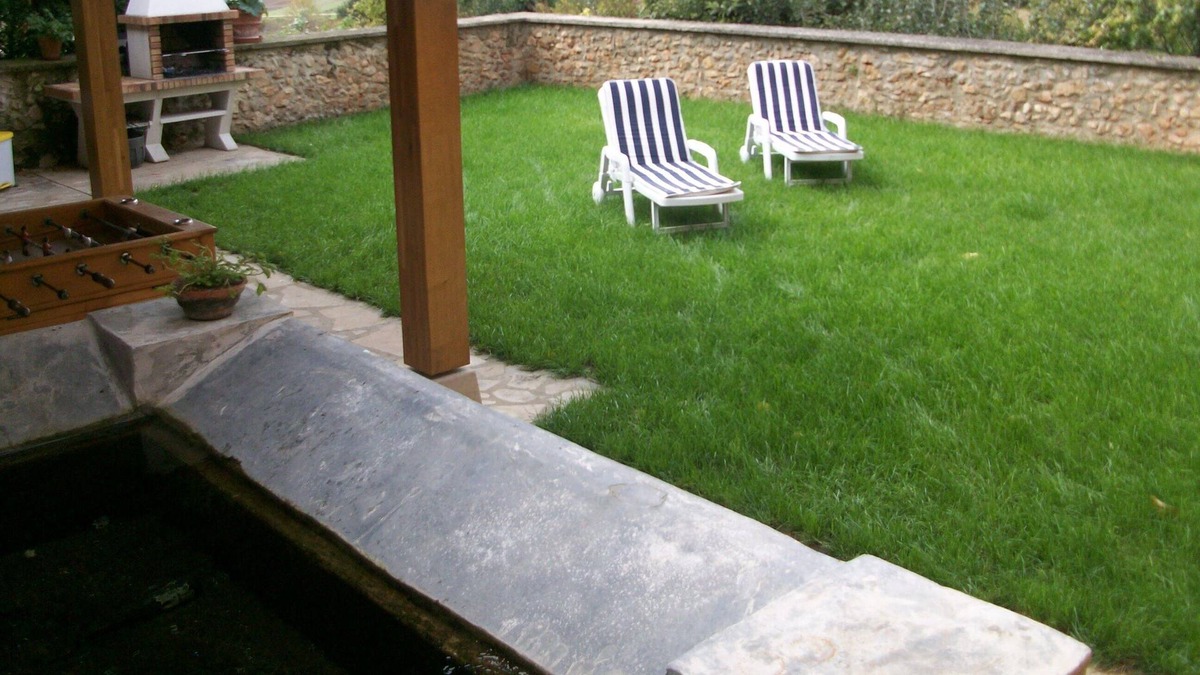 Genevilla House | Stroll through its beautiful landscapes and enjoy tranquility