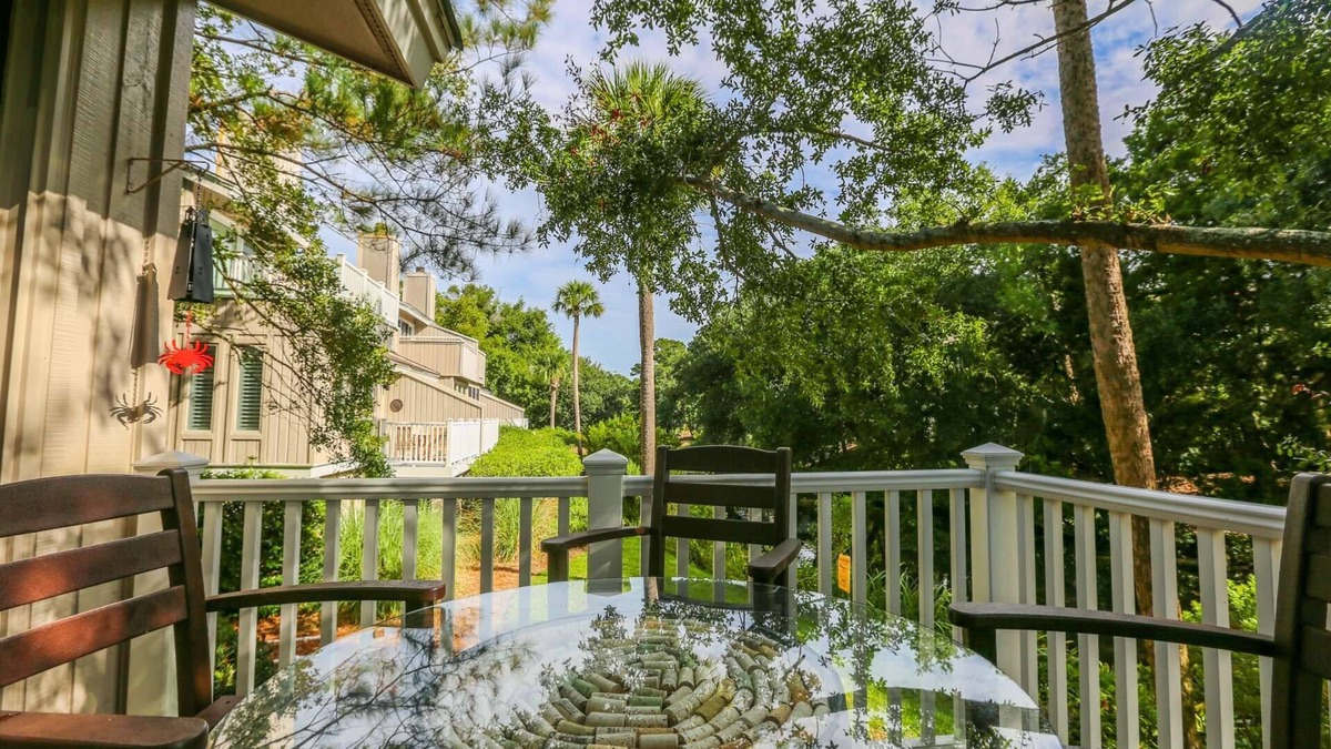 Isle of Palms Villa | Stroll to Beach! Private Balcony. Lagoon Views