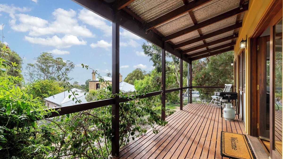 Willunga House | Strong Farmers Estate: Willunga Heritage Accommodation