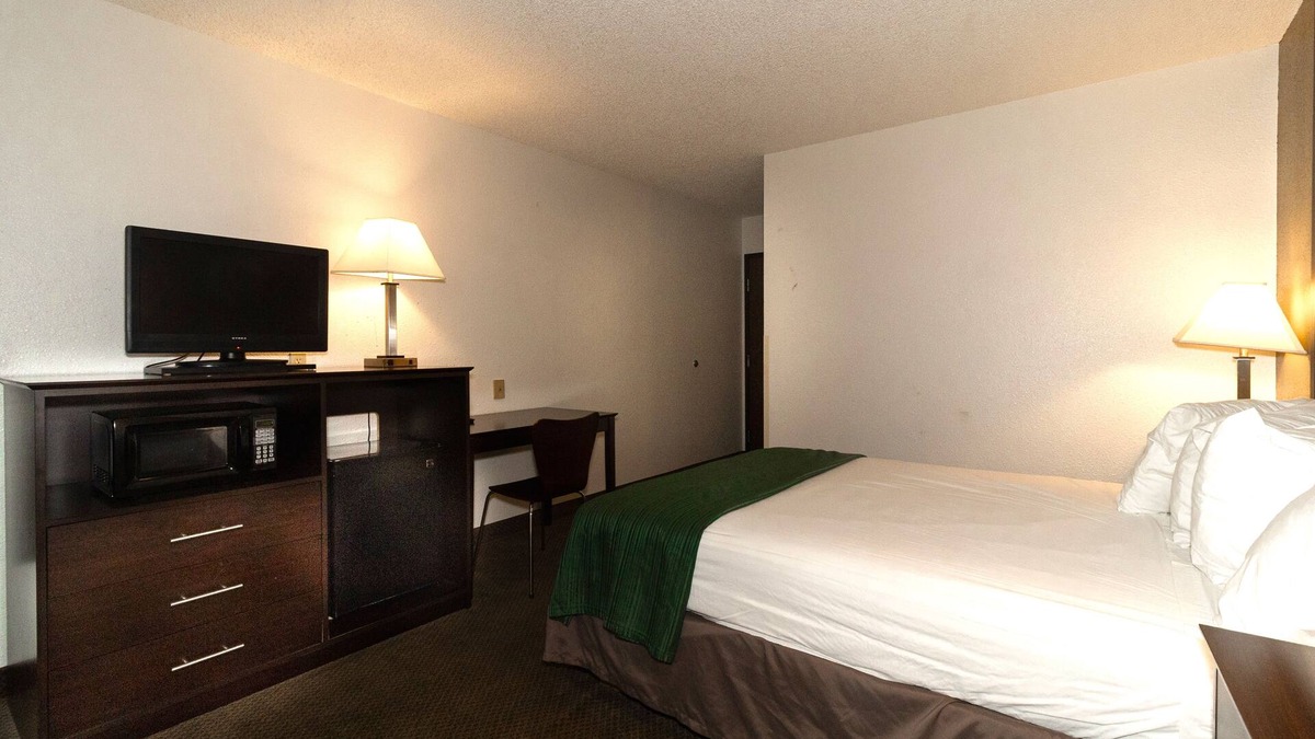 Franklin to the Fort Hotel | Studio 1 Hotel & Extended Stay - Missoula