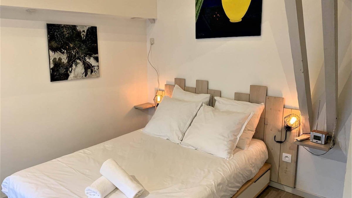 Cahors Apartment | Studio 1*, impasse de la Chantrerie, floor 3