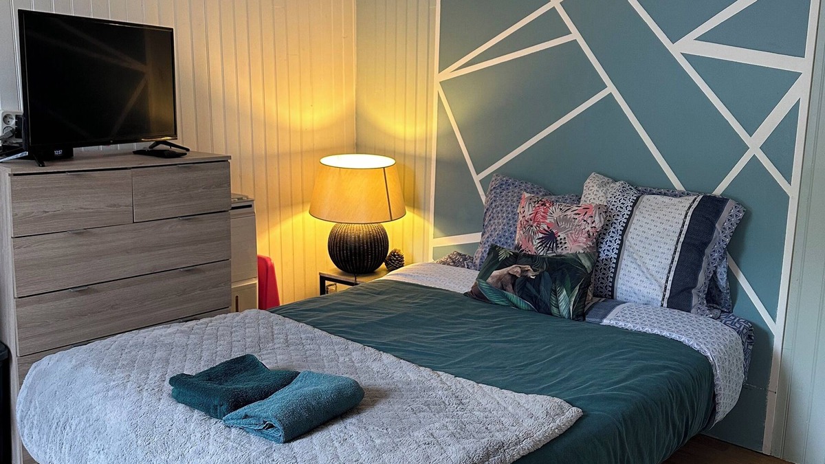 Chateaubriant House | Studio 1 min walk from Châteaubriant castle with complimentary breakfast