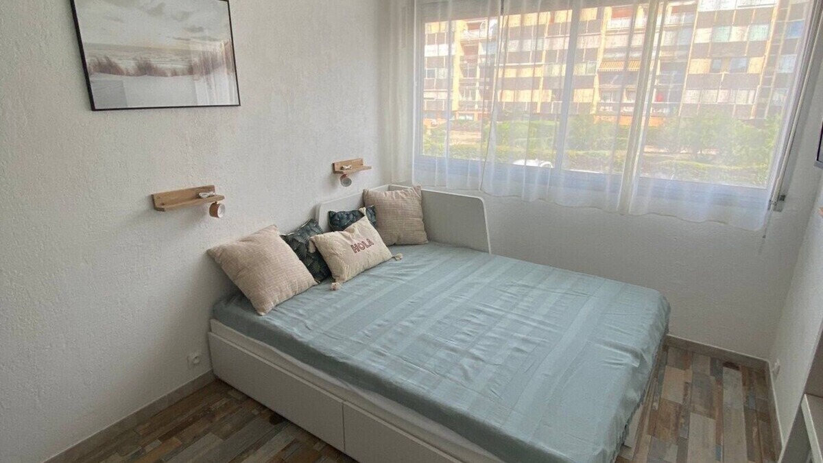 Balaruc-les-Bains Apartment | Studio 117 Cure au bord de l'étang de thau 2*