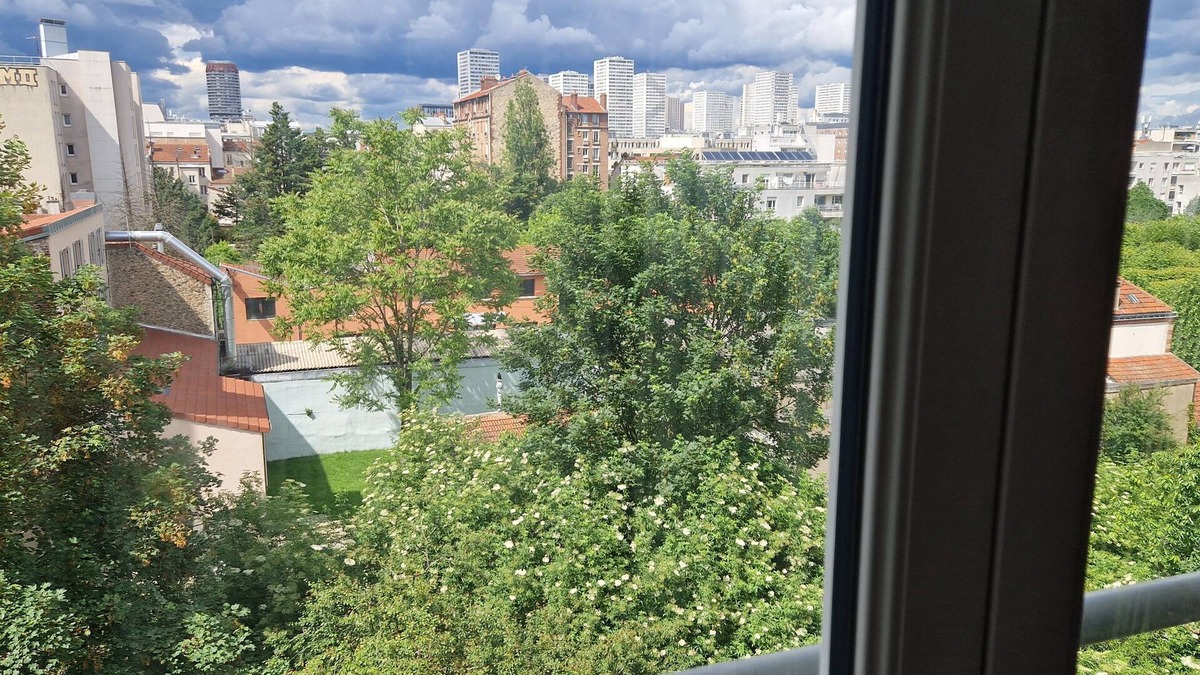 Petit-Ivry Apartment | Studio 15 Minutes Paris Centre