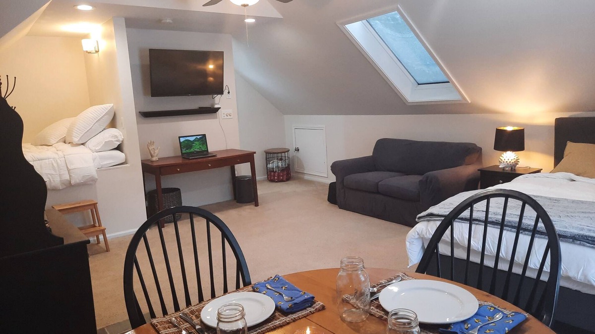 Grantham Apartment | Studio 154 tucked away, peaceful and convenient access to the upper valley NH.