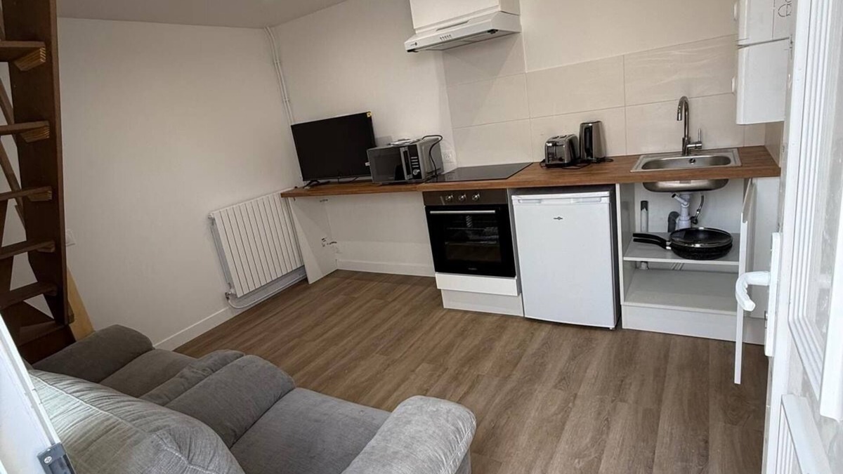 Mitry-Mory Apartment | STUDIO 15MNT FROM CDG