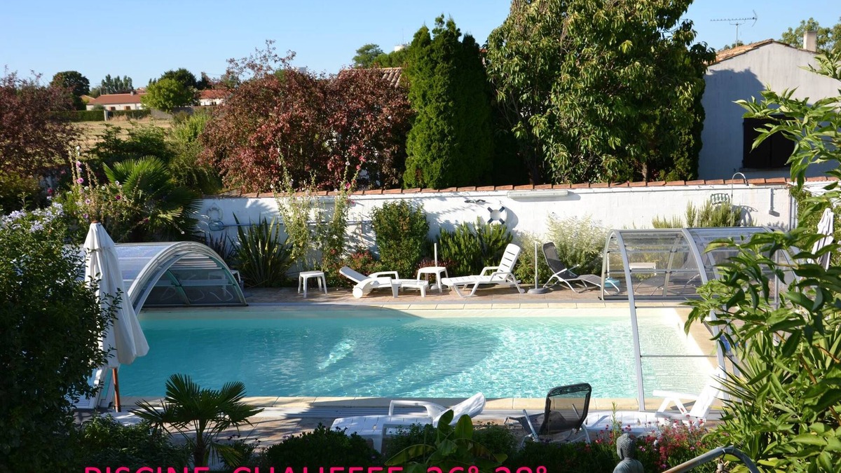 Aytre Apartment | STUDIO 18M2-heated Terrace-Indoor range -5 -4 mn mn La Rochelle
