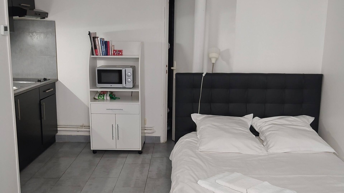 Les Halles Apartment | Studio 2 - Paris center Marais/Beaubourg
