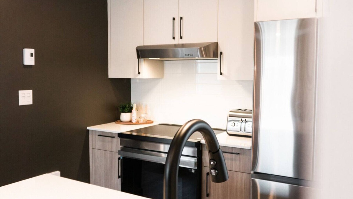 Magog Apartment | Studio 21 charme et confort au coeur de Magog