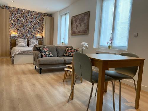Mont d'Arene Apartment | Studio 28m2 avec parking privé - Lycée Roosevelt - Arena - Gare