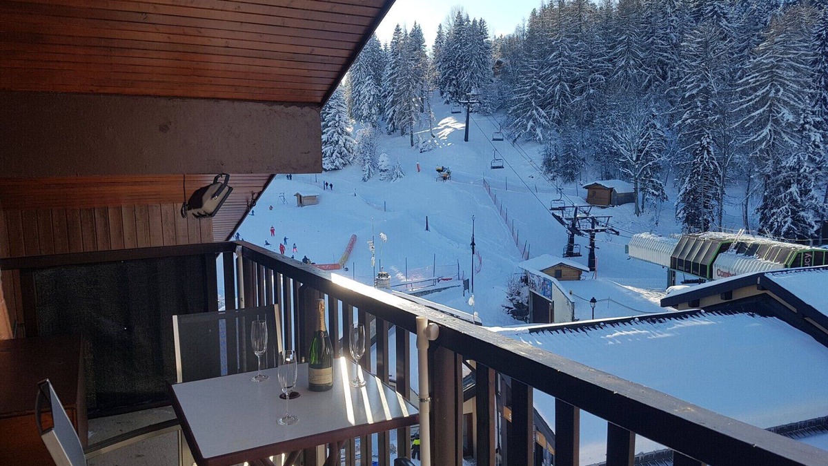Doucy-Combelouviere Apartment | Studio 3 ppl, ski runs view, ski lifts at 50m