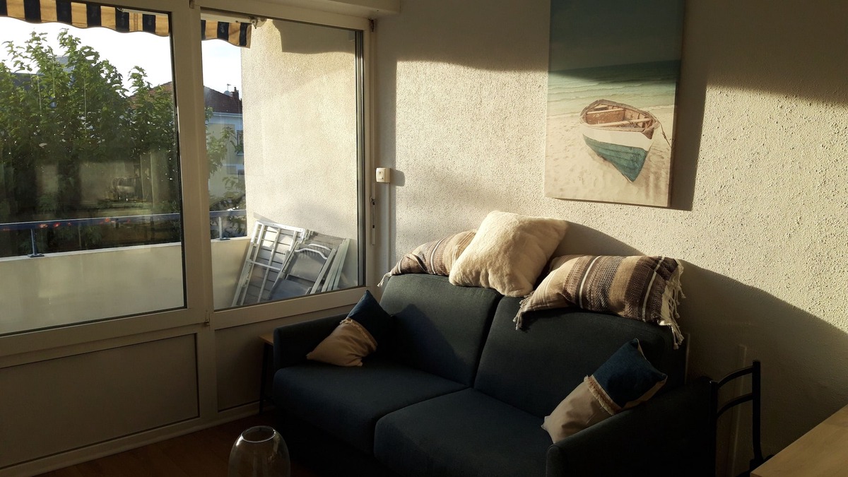 Port District Apartment | Studio 30 Mètres de la Plage