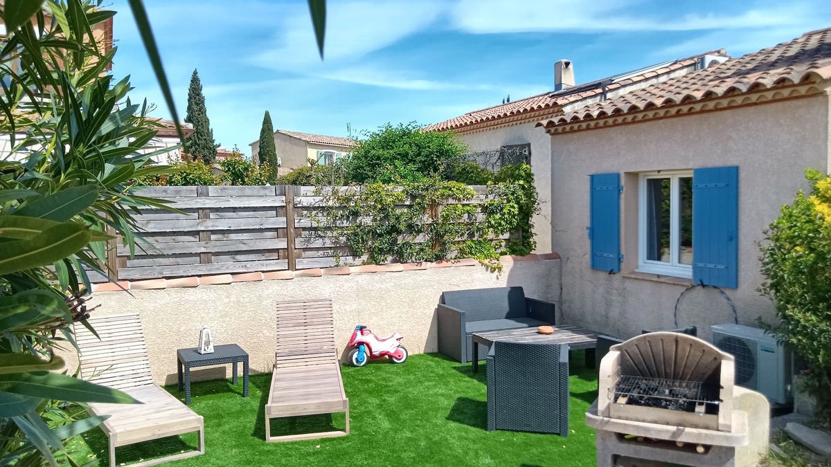 Le Grau-Du-Roi Apartment | Studio 300 metres from the beach