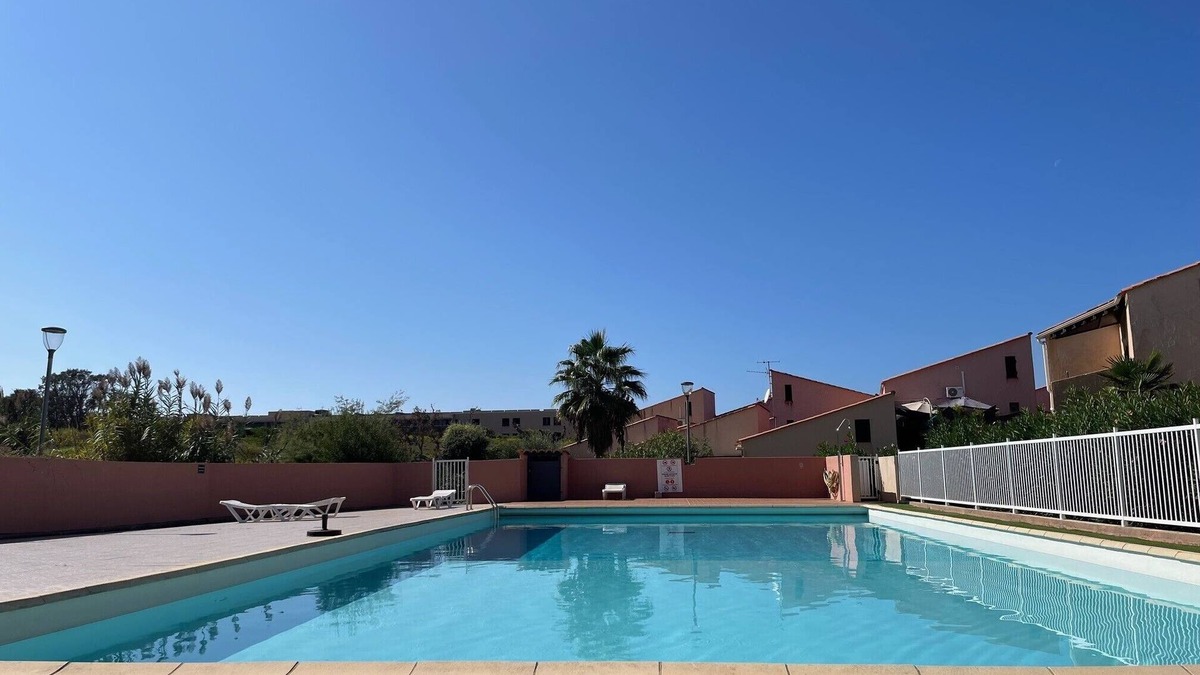 Corse-du-Sud Apartment | Studio 4 people Agosta, swimming pool, beach and shops on foot, 5 min Porticcio