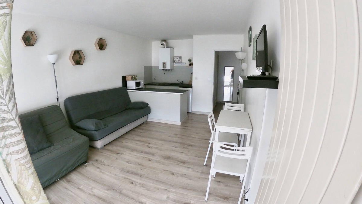 Cap d'Agde Apartment | Studio 4 sleeps Port Du Cap d'agde