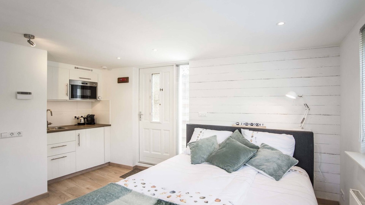 Zandvoort Apartment | Studio 4 u with private parking
