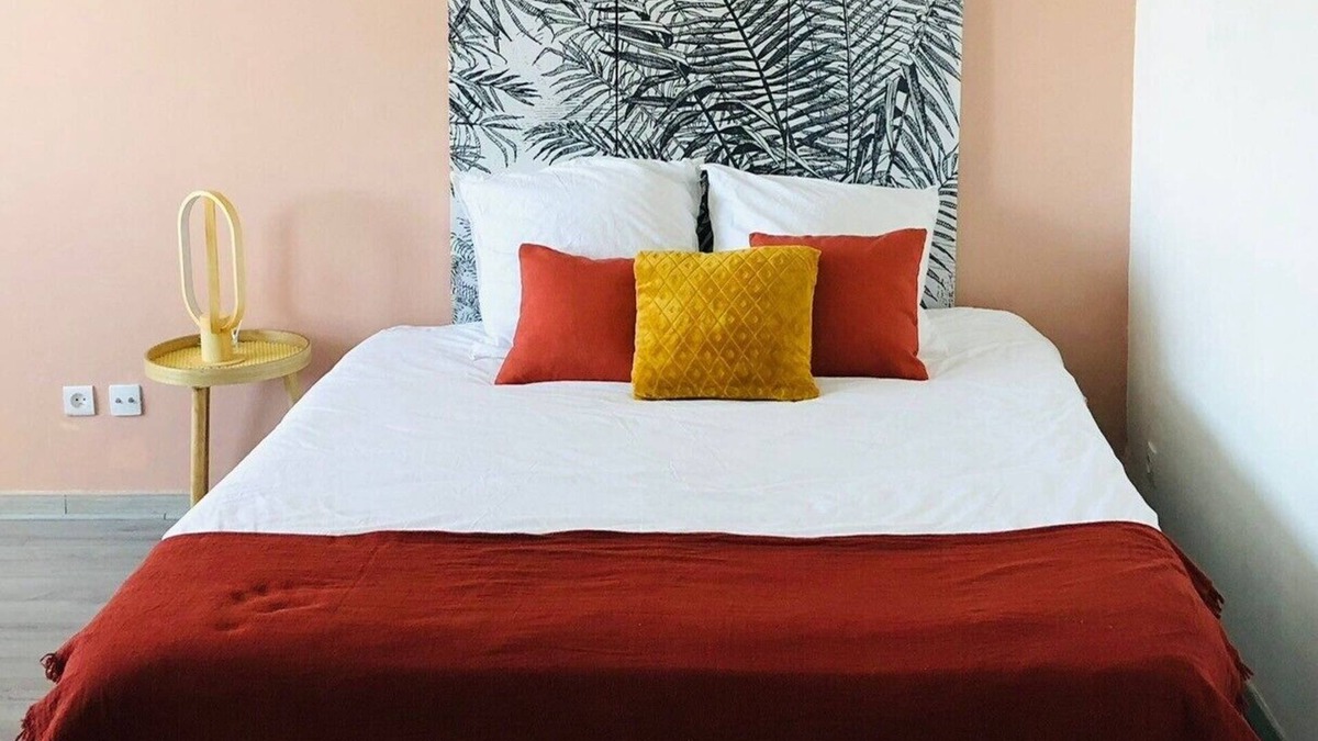 Les Epinettes Apartment | Studio 42m2, Lumineux, au Pied de la Gare ,parking Gratuit