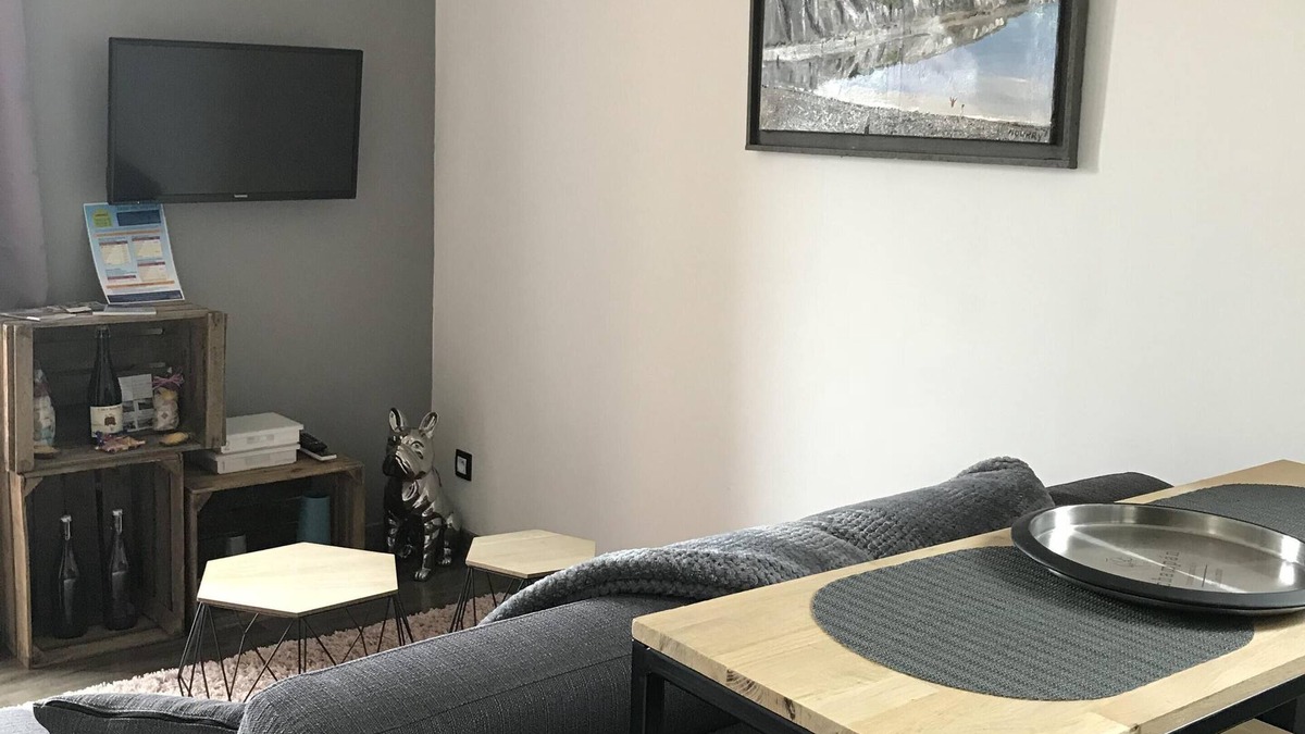 Veulettes-sur-Mer Apartment | !Studio 50 meters from the sea, with an exterior ! 38 €/Night and 50 €/Night in summer