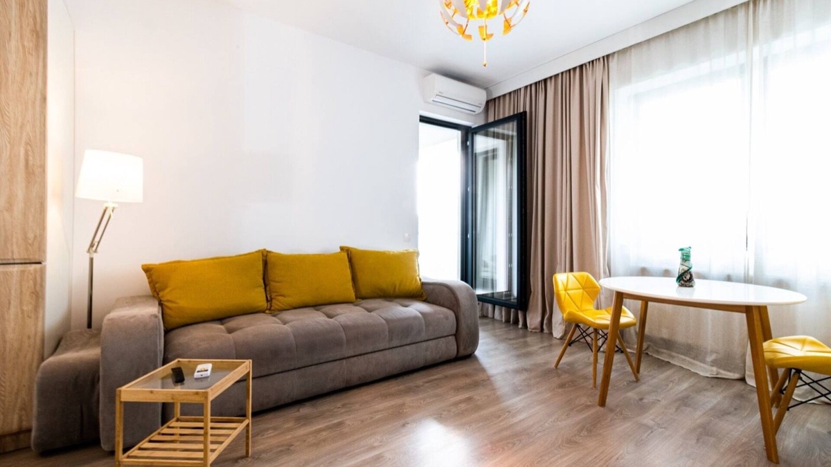Sector 3 Apartment | Studio 53 - Modern Apt. close to Metro & IOR Parc with free Parking