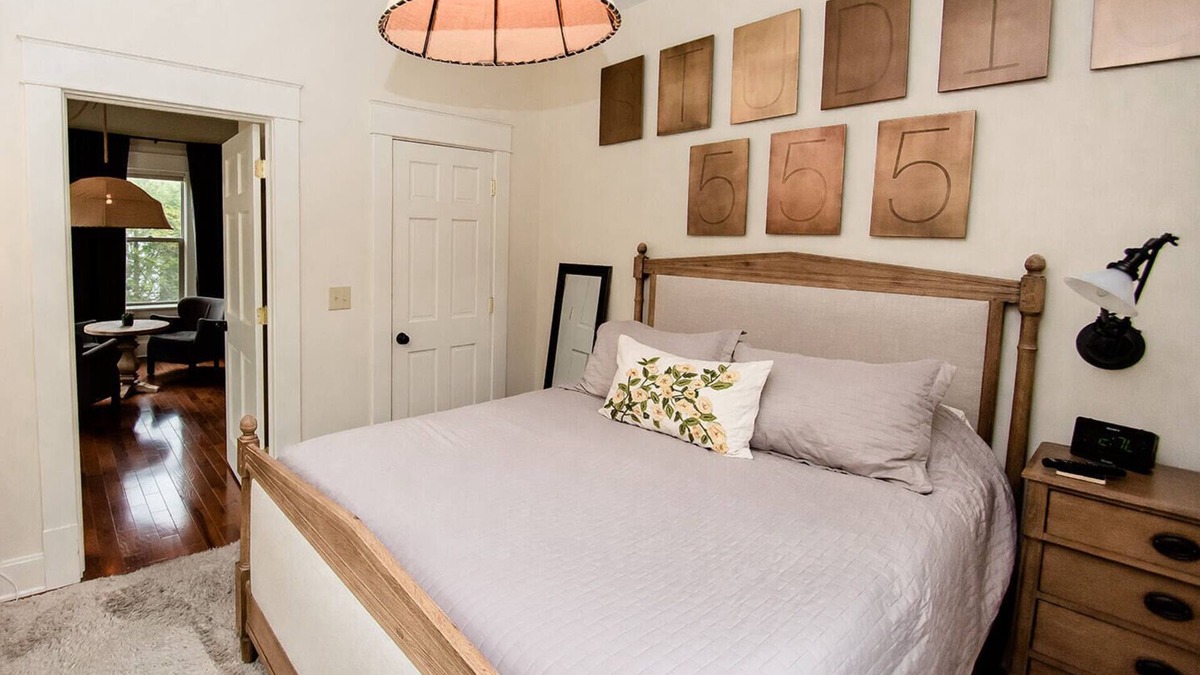 Granville Apartment | Studio 555 - Designer Two Bedroom Apartment