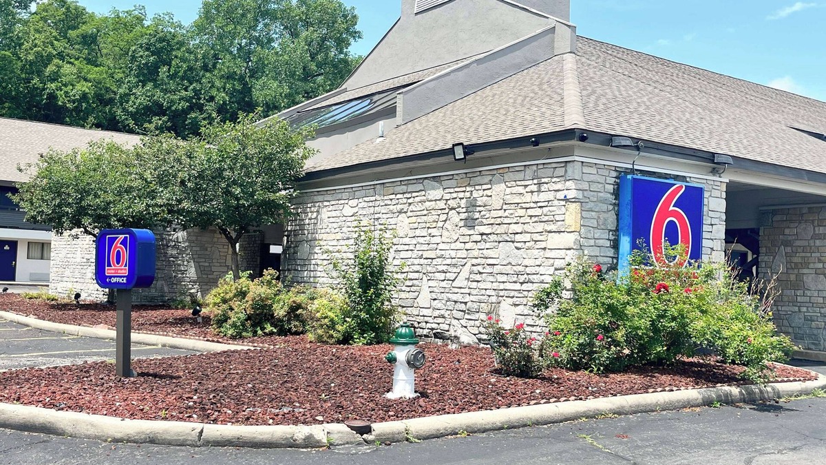 Dayton Hotel | Studio 6 Suites Dayton, Oh - Englewood
