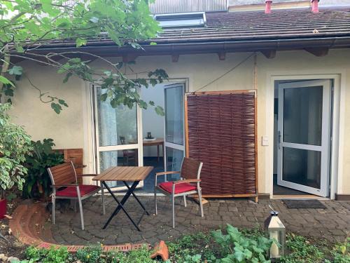 Burgel Bed & Breakfast | Studio 8