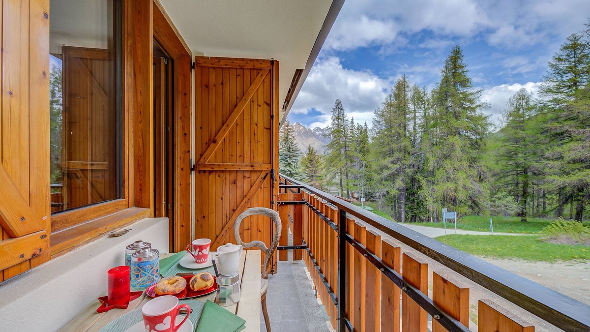 Sauze d'Oulx Apartment | Studio Abete Rosso 500m From Ski, Sauze d'Oulx, Italy