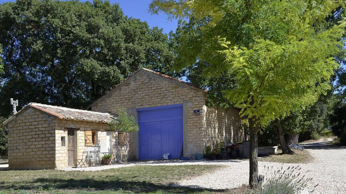 Mazan Cottage | Studio Abricot is a small cozy studio for two people.