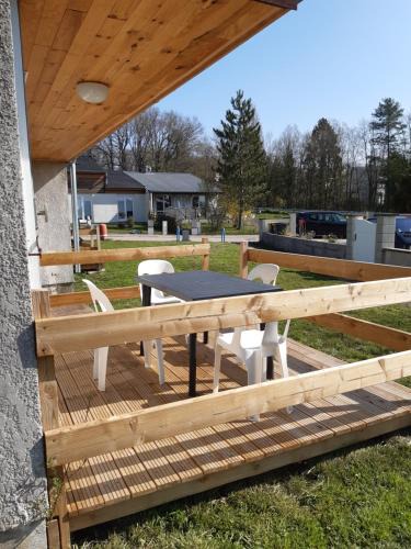 Jury Apartment | studio Albert avec terrasse a proximité de Metz