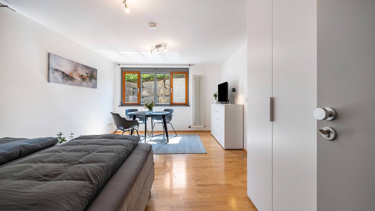 Rottenburg Apartment | Studio Apartment 'Ferienwohnung Hammer' with Wi-Fi