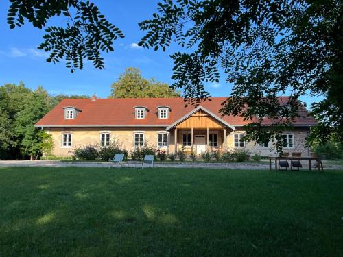 gmina Cegłow Apartment | Studio apartament, Dwor Kuflew