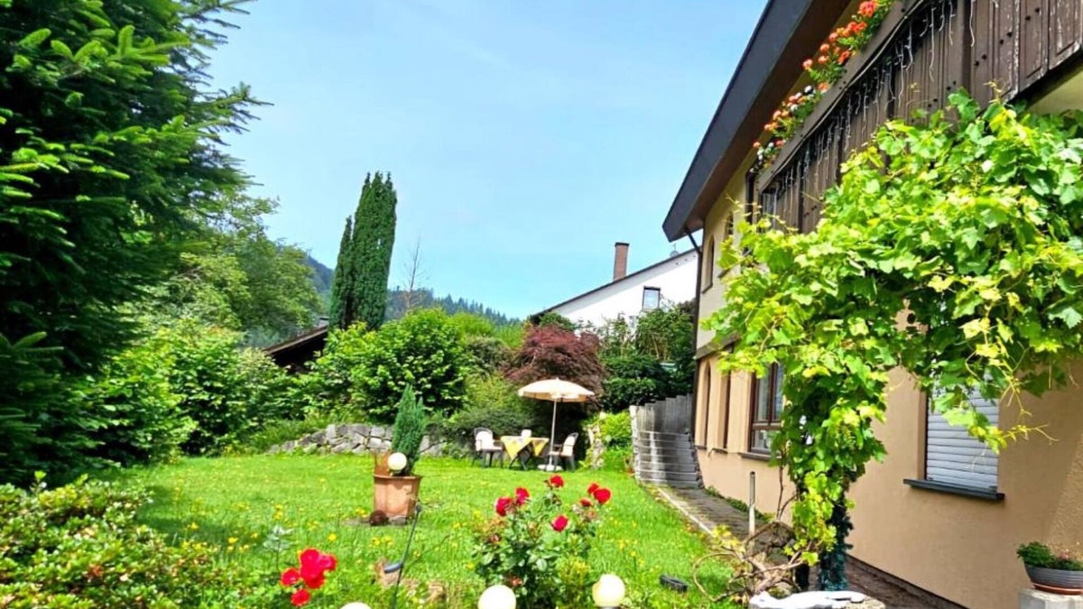 Wolfach Apartment | Studio Apartment 'Ferienwohnung Wyss' with Mountain View, Private Garden and Wi-Fi