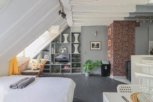 Les Halles Apartment | Studio Apartment-4P-City Centre Lescot With Netflix