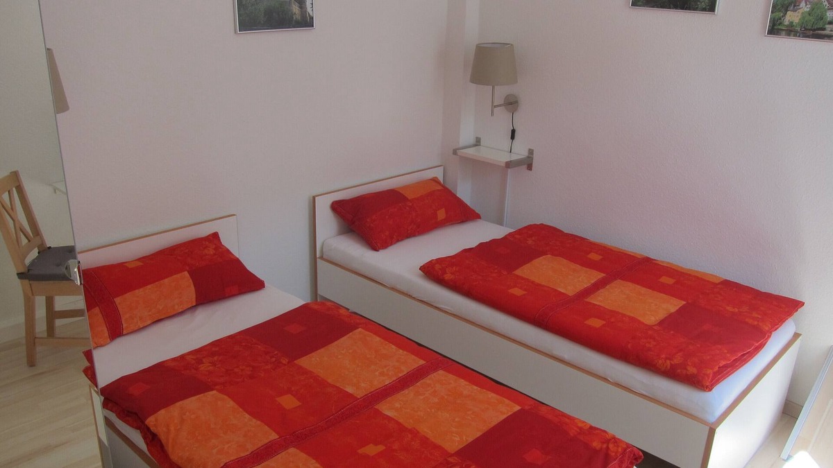 Tuebingen Apartment | Studio apartment "Am Nonnenhaus", old town, close to university up to 2 people, incl. WIRELESS INTERNET ACCESS