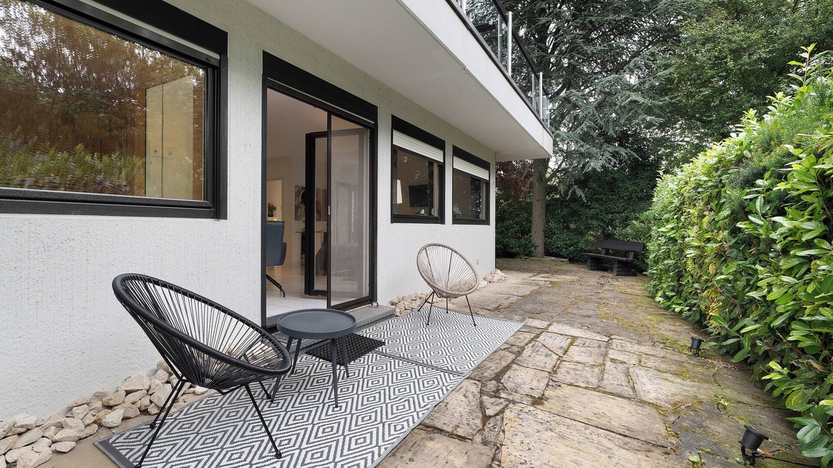 Zaisenhausen Apartment | Studio Apartment 'Ferienappartement Harmonie' with Private Terrace and Wi-Fi